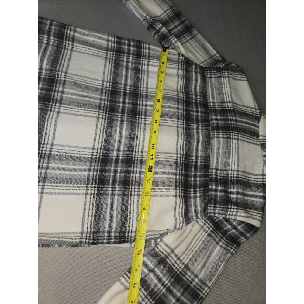 American Eagle Outfitters Flannel Shirt Small Black White Plaid Classic Fit Soft - Picture 6 of 10